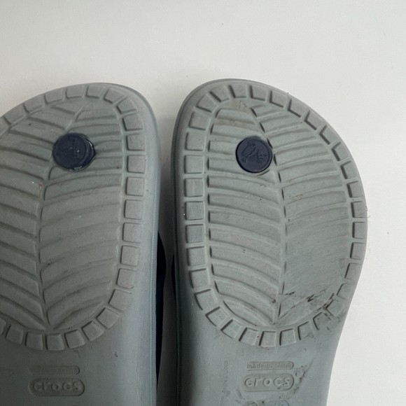croc blue thong sandal size 4 m- 6W - Picture 9 of 10